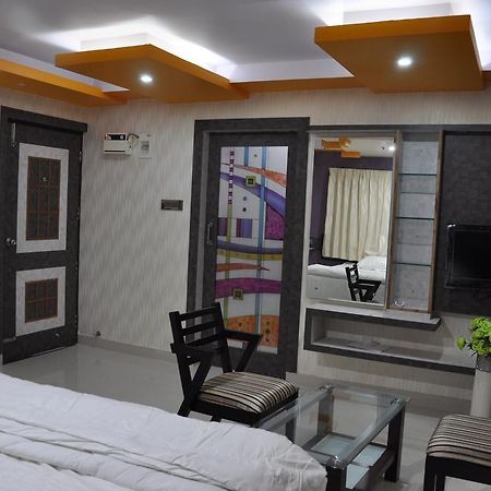 Hotel Av Comforts Bangalore Bagian luar foto